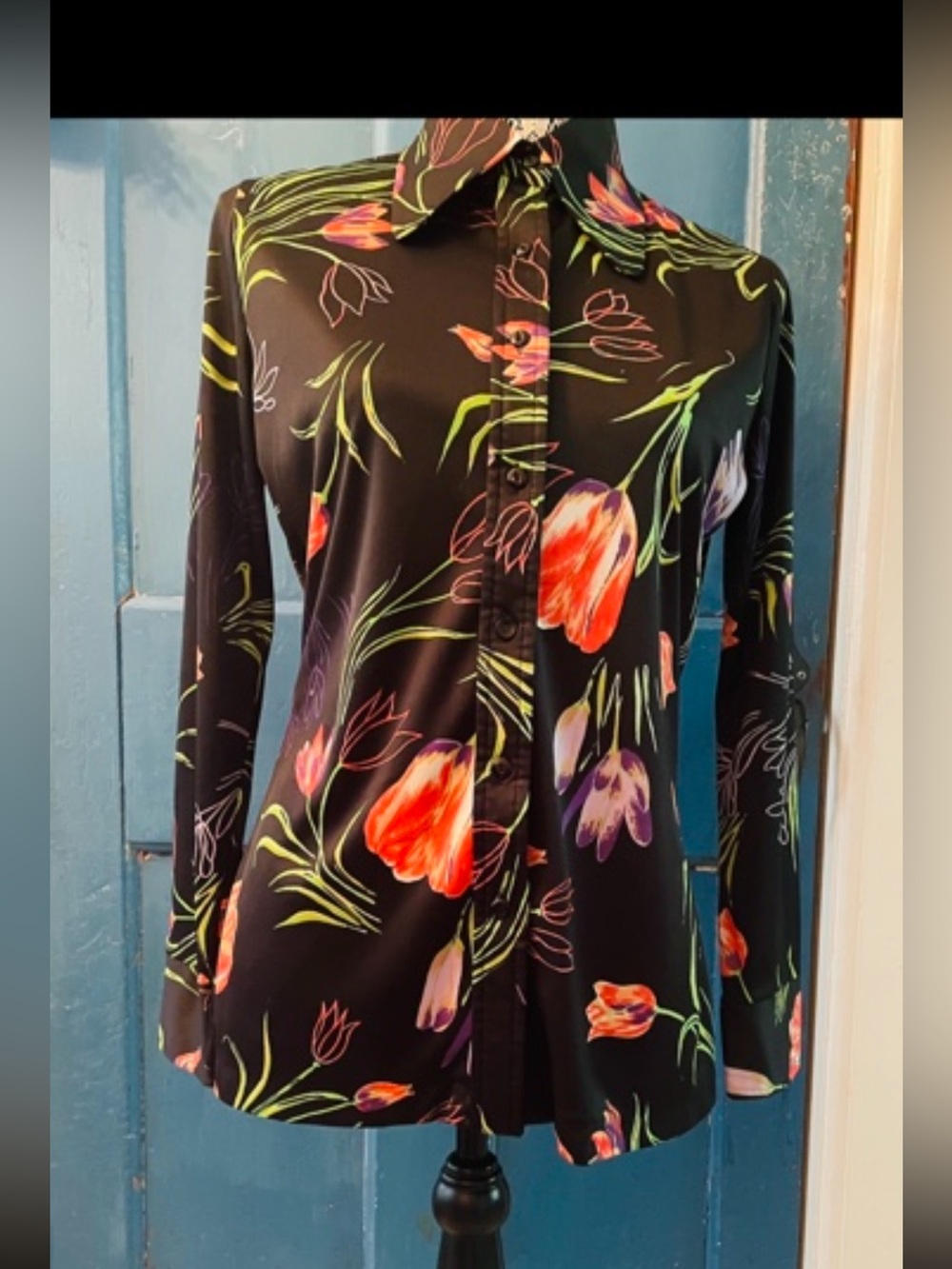 Vintage 70’s Black Floral Button-Up Blouse - Long Sleeve with dagger collar.